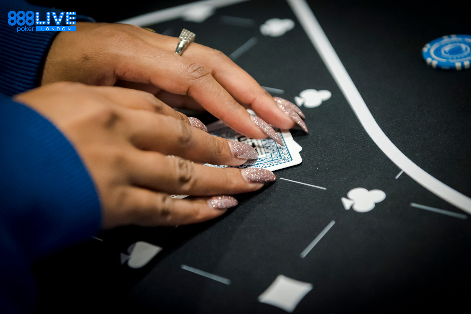 Cash Game vs Tournament Poker - Betting Blinds