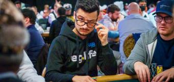 Do Extroverts or Introverts Make the Most Successful Poker Players?