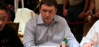 tony g playing poker