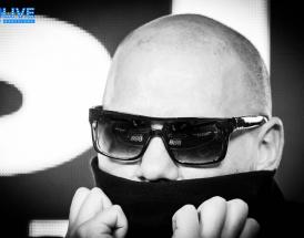 Avoiding Overconfidence in Poker Is Crucial to Keeping Your Head in the Game!